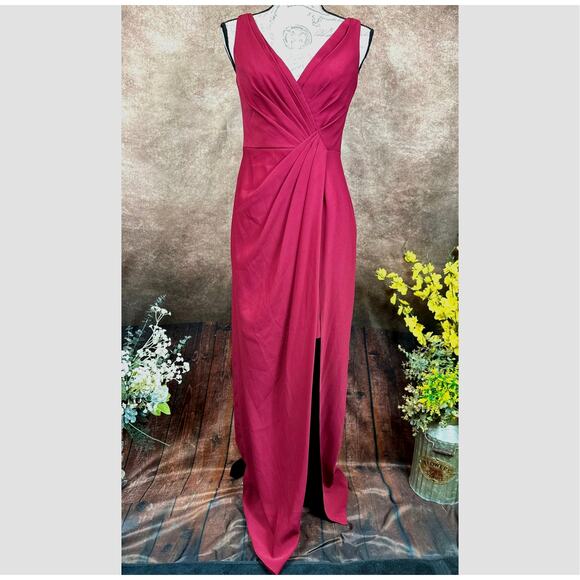 Jenny Packham V-Neck Crepe Column Gown - Burgundy - size 4 - Picture 2 of 16